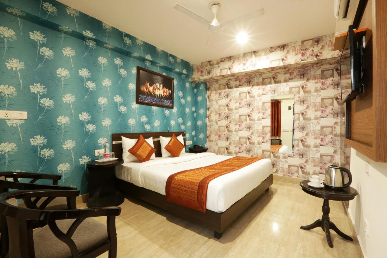 Hotel Square Stay Нью-Дели Экстерьер фото