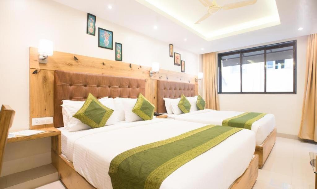 Hotel Square Stay Нью-Дели Экстерьер фото